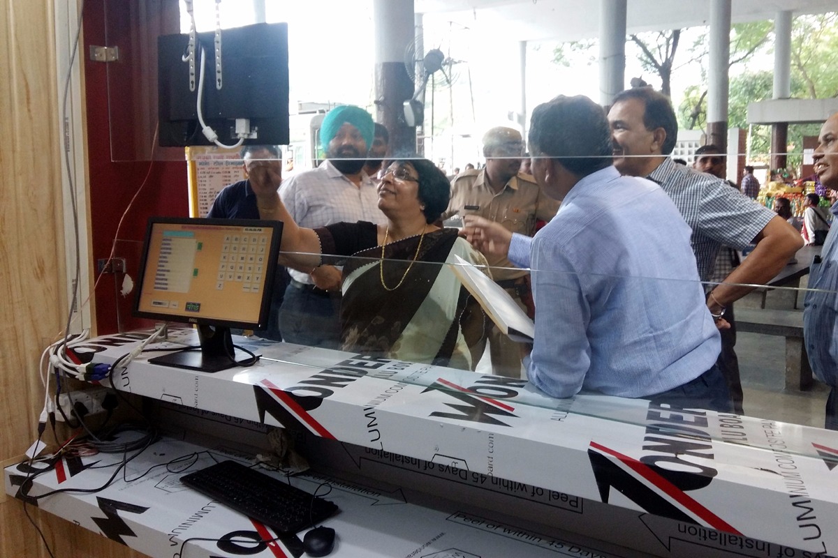 Bus Stand Digital System